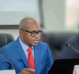 Le CEEC laisse des traces indélébiles impressionnantes au 18ème Forum de l'OCDE à Paris, grâce aux interventions musclées du DG Freddy Muamba