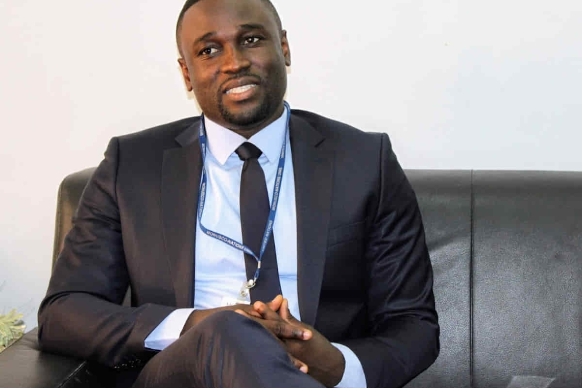 Coup de tonnerre politique ! Seth Kikuni arrêté dès son arrivée à Kinshasa
