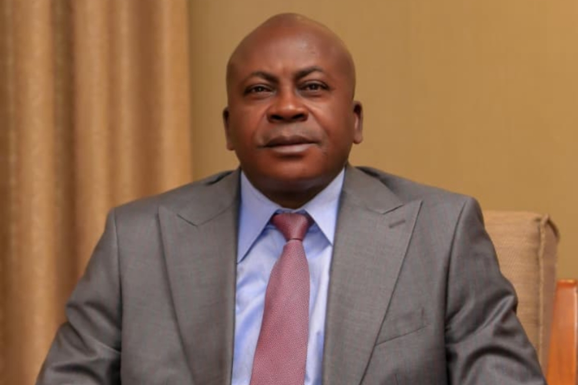 Message de Félicitations de Joseph-Moïse Kambulu Nkonko, Gouverneur du Kasaï Central aux membres du bureau définitif de l'Assemblée provinciale.