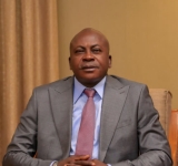 Message de Félicitations de Joseph-Moïse Kambulu Nkonko, Gouverneur du Kasaï Central aux membres du bureau définitif de l'Assemblée provinciale.